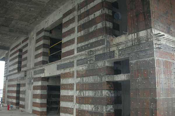 1571990575603904.jpg 粘鋼加固.jpg