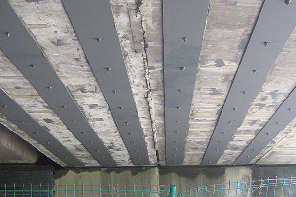 1571990587324178.jpg 粘鋼加固3.jpg